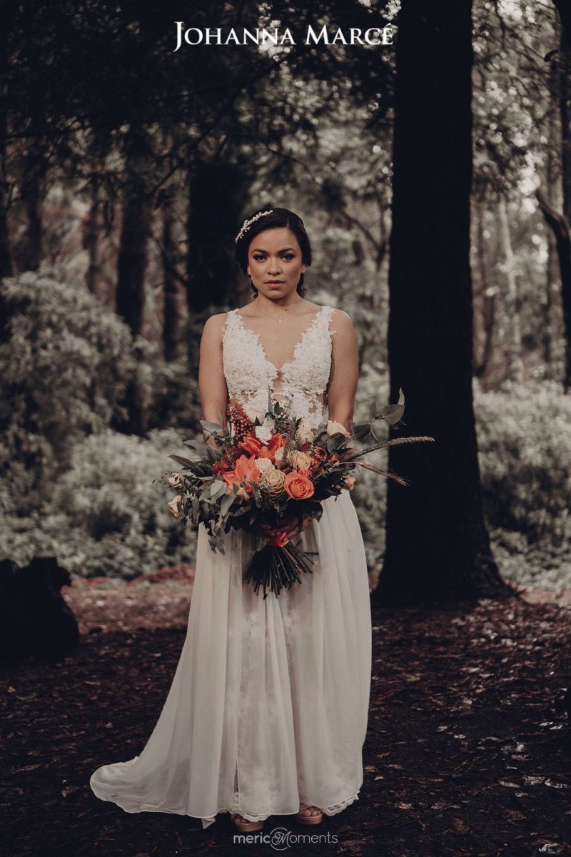 Vestido de novia de Johanna Marcé, estilo Línea A