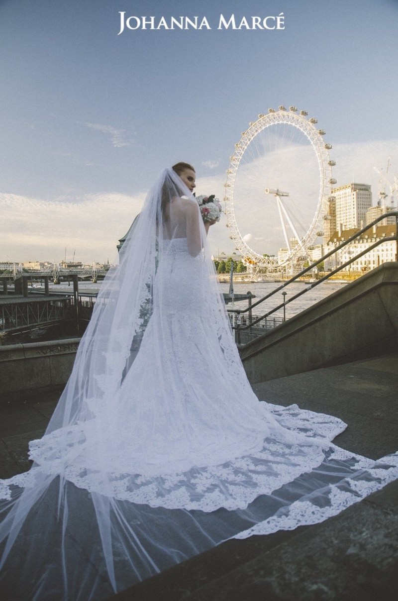 Vestido de novia de Johanna Marcé, estilo Línea A