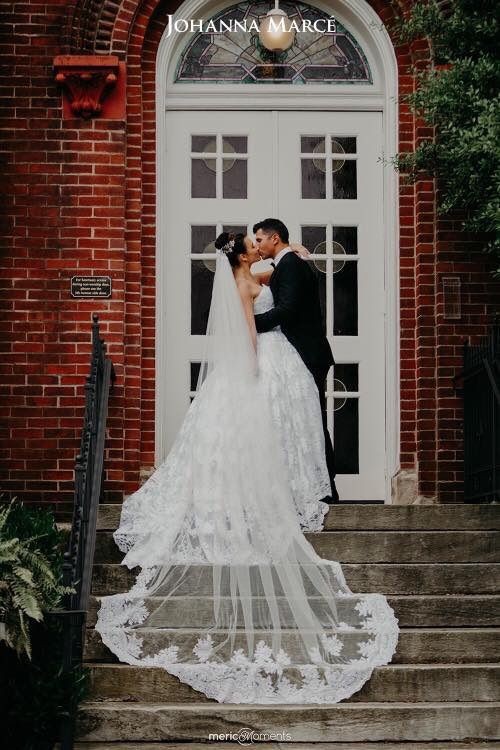 Vestido de novia de Johanna Marcé, corte Princesa