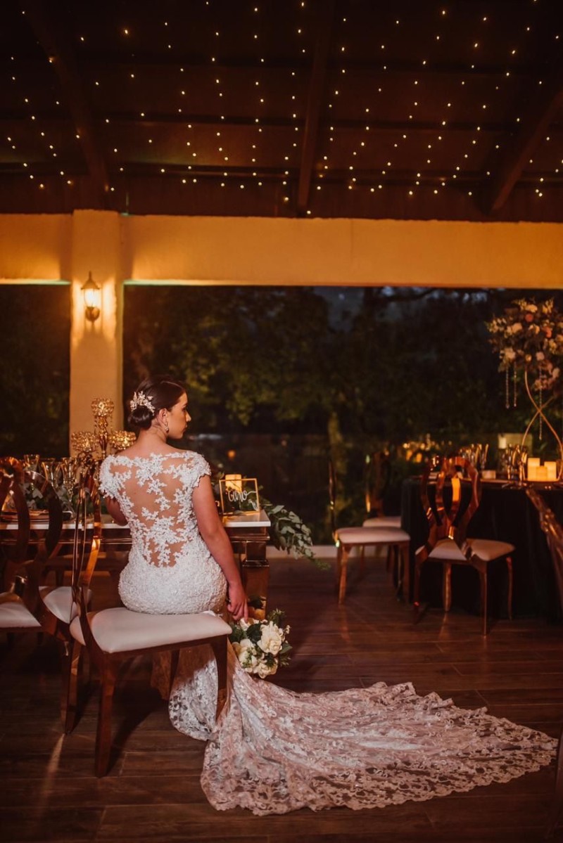 Vestido de novia de Johanna Marcé, Confeccionado en Guipure