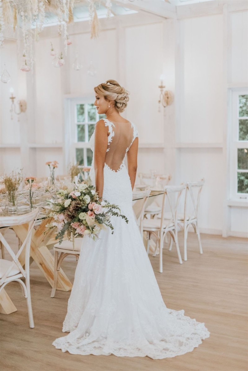 Vestido de novia de Johanna Marcé, Confeccionado en Guipure